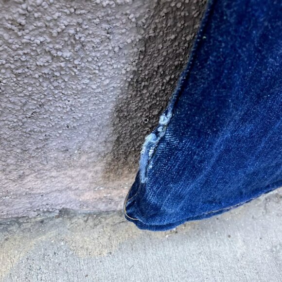 Dark Wash United Size 32 Denim Jeans - Picture 3 of 3